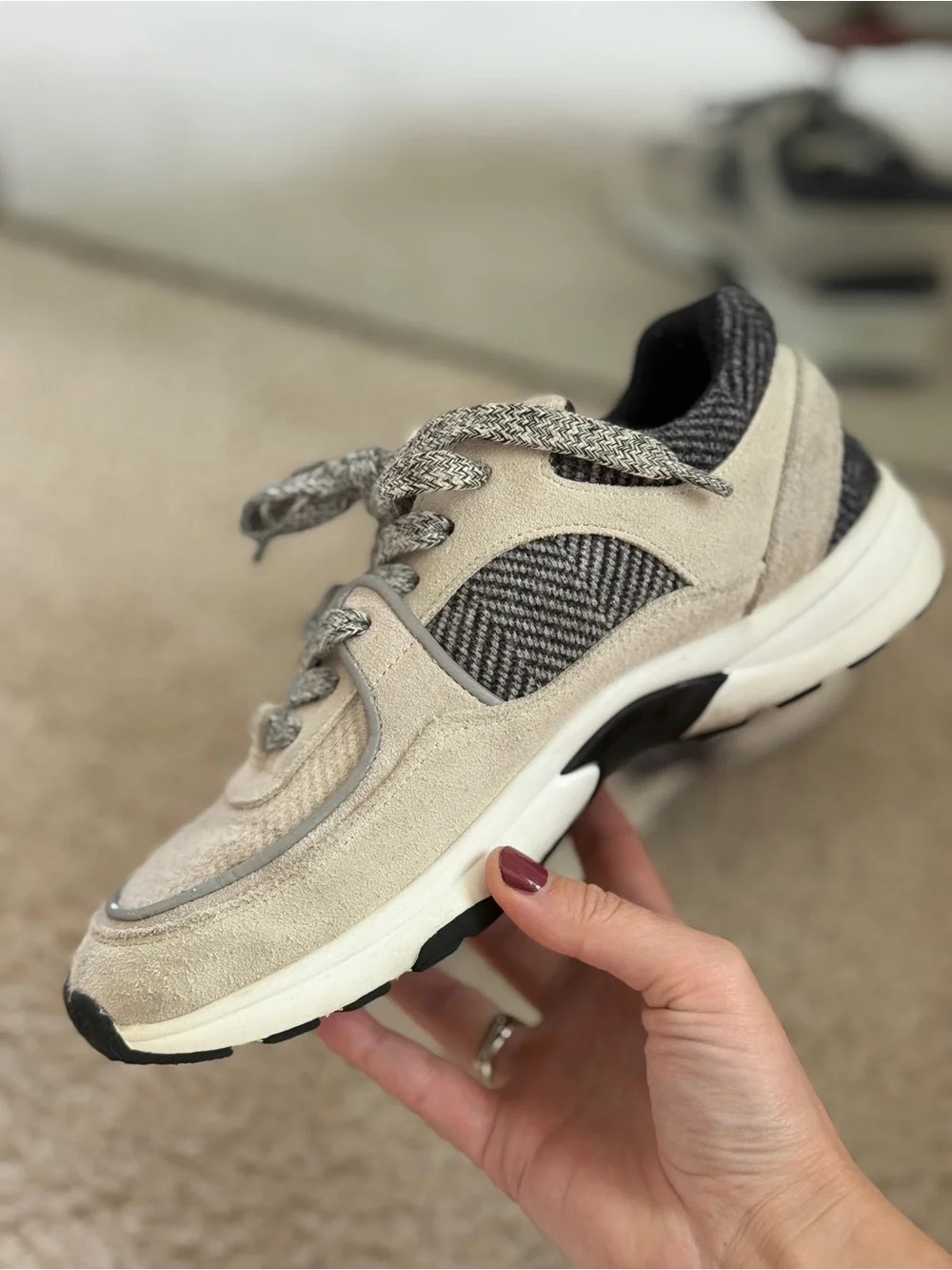 CHANEL Sneaker Gray Tweed Low Top 38